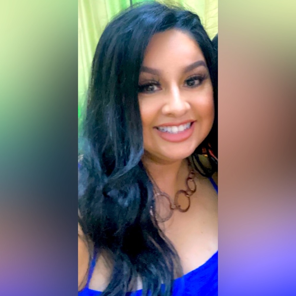 Meet your Posher, Mari